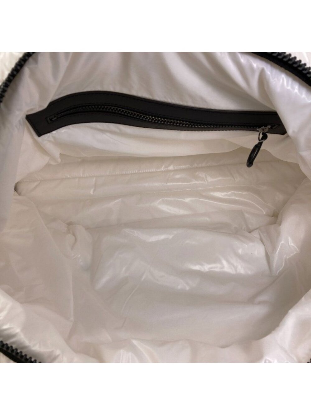 Moncler Logo Tote Nylon - Picture 5 of 15